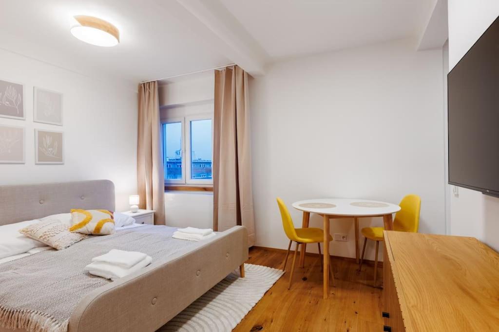 1 Bedroom With Terrace And View Apartamento *